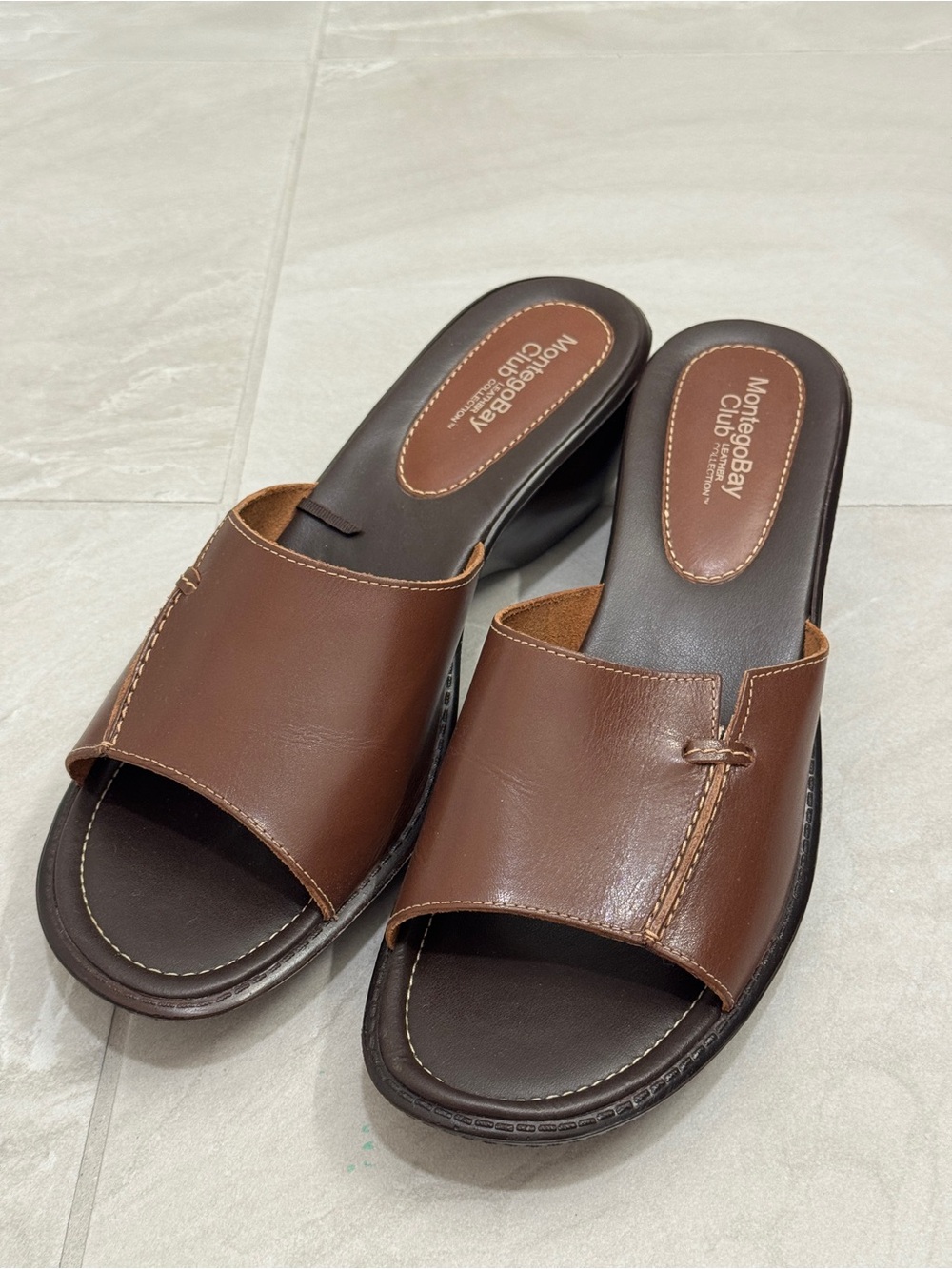 Montego Bay Club Women’s Brown Leather Slide Sandals